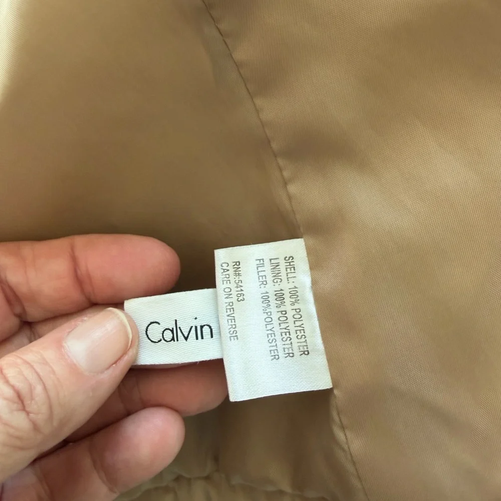Calvin Klein Quilted hooded jacket tan/neutral size x-small
